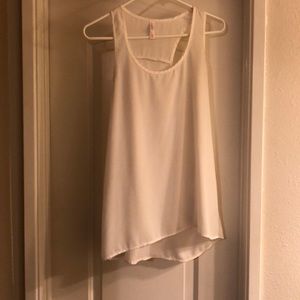 White tank